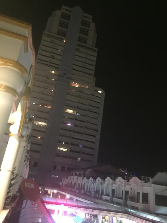 فندق كافي دي باريس Patong المظهر الخارجي الصورة